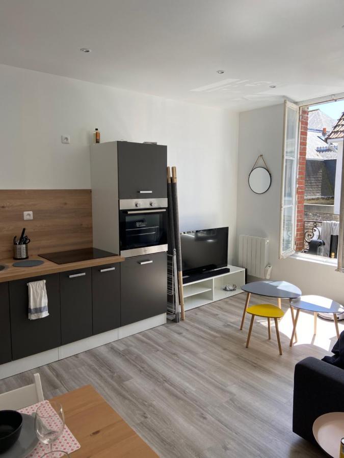 Cosy Flat Carteret - Appartement Centre Bourg - 4 Personnes Barneville-Carteret Exterior foto